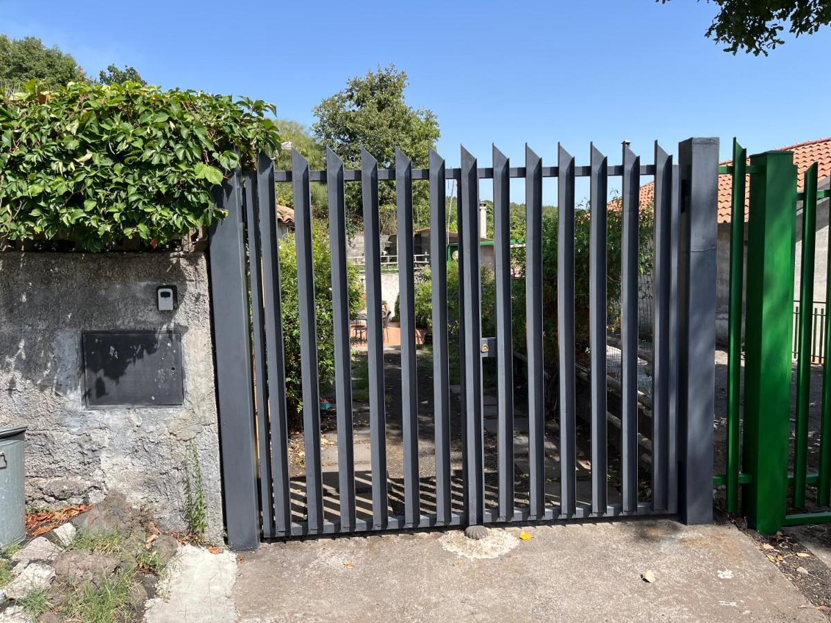 13 Via Pavone Villa Zafferana Etnea Exterior photo